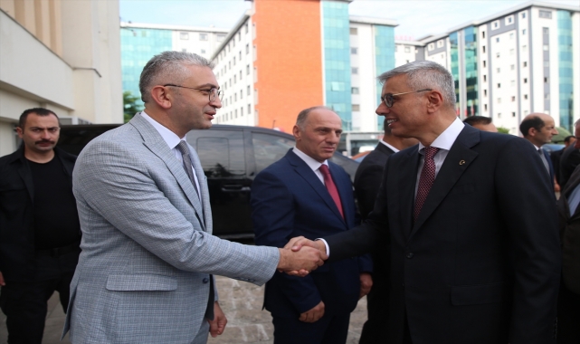 Sağlık Bakanı Kemal Memişoğlu, Rize'de konuştu: