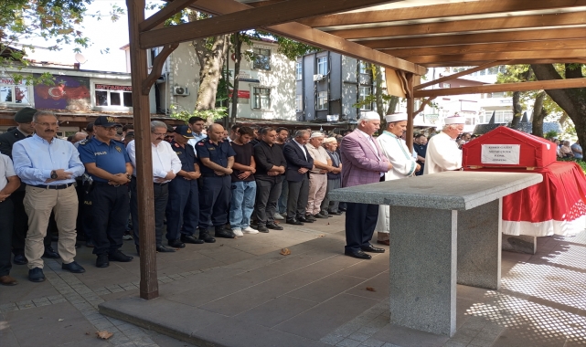 Samsun'da vefat eden Kıbrıs gazisi Necmi Çiçek, toprağa verildi