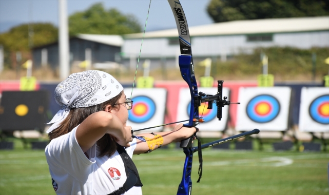 Türkiye 15 Yaş Altı Okçuluk Ligi'nde yeni Mete Gazozlar yetişecek