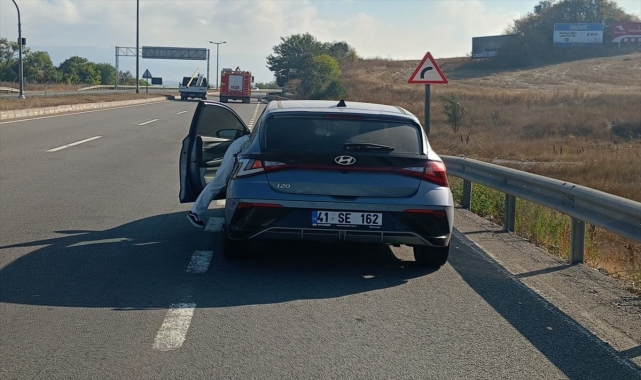 Bolu'da iki otomobilin çarpıştığı kazada 1 kişi yaralandı