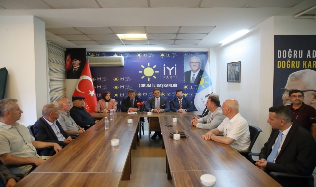 İYİ Parti Genel Başkan Yardımcısı Aslan, Çorum'da gazetecilerle buluştu