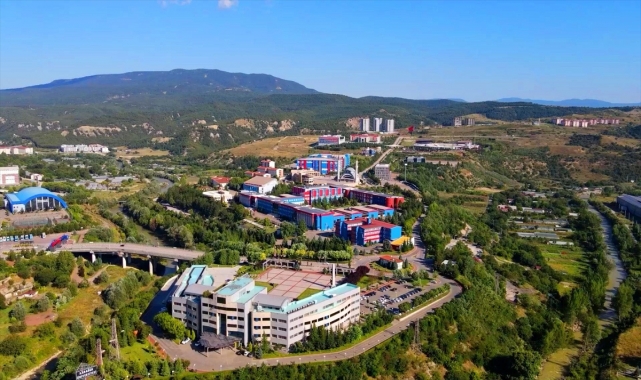 Karabük'te 34 yaş üstü kadınlar özel kontenjanla üniversite öğrencisi oldu