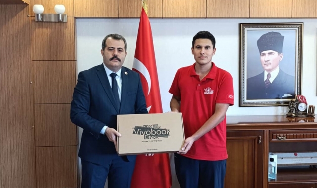 Kaymakam Kaya'dan TEKNOFEST birincilerine tebrik