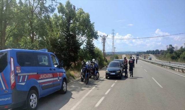 Sinop'ta huzur uygulamasında aranan 3 kişi yakalandı