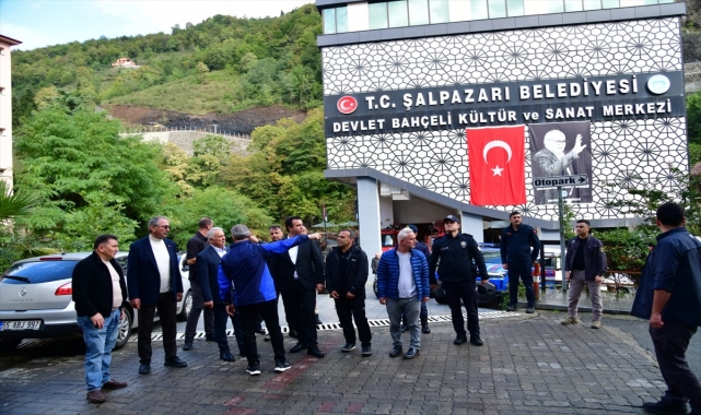 Trabzon Valisi Yıldırım, Şalpazarı ilçesinde incelemede bulundu