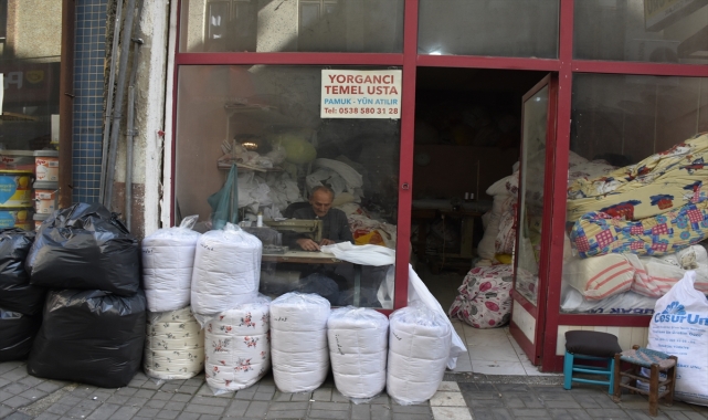 El emeği göz nuru yorganlar teknolojiye direniyor