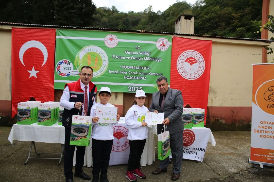 Giresun'da Geleceğin Liderleri Tarımla Buluştu: Minik Öğrenciler Kooperatifçiliği Yerinde Gördü