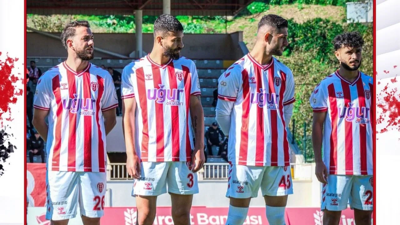 Kırmızı Şimşekler Ziraat Türkiye Kupası’na Veda Etti