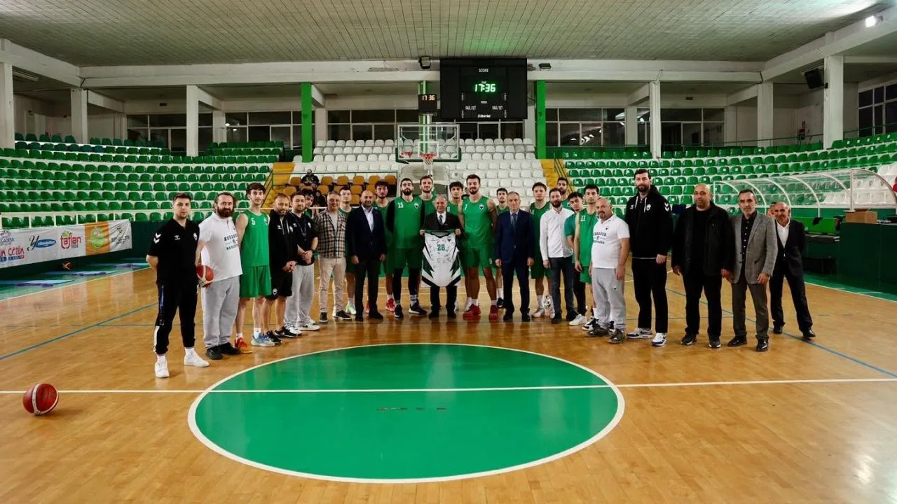 Basketbolda Zorlu Ankara Deplasmanı