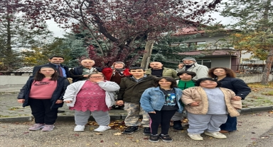 Bolu'da özel gereksinimli öğrencilerden emekli öğretmenlere ziyaret