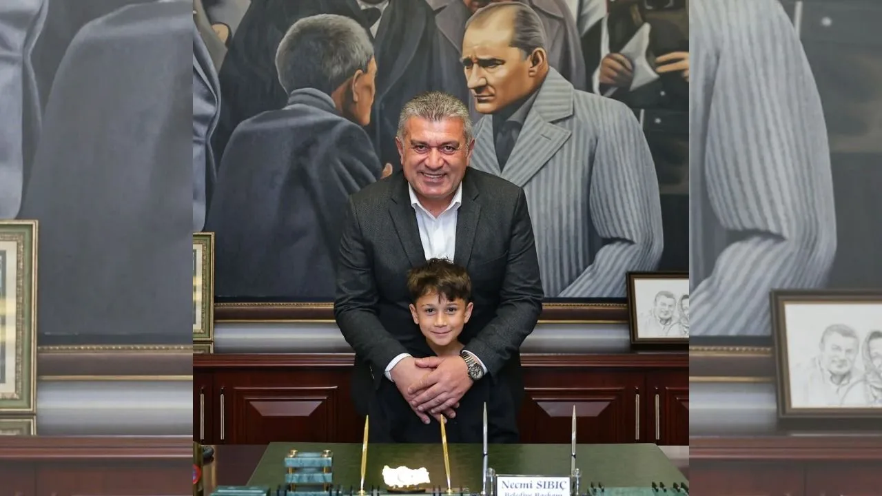 Bulancaklı Genç Mucit Kendi Yaptığı Motorlu Bisiklete Başkan Sıbıç'ı Hayran Bıraktı