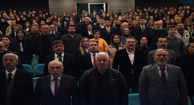 Düzce'de 24 Kasım Öğretmenler Günü kutlandı