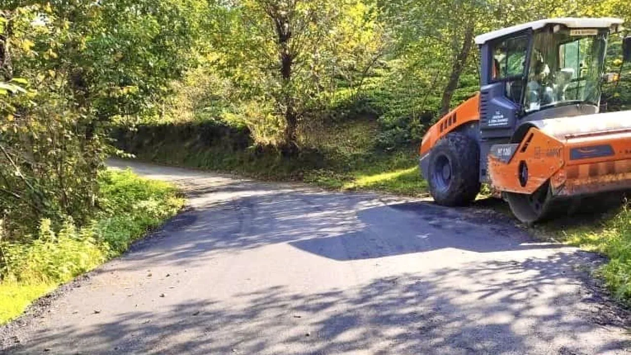 Eynesil'de Kırsal Ulaşım Hamlesi: 7 Köy Tamamlandı, Sırada Yenileri Var