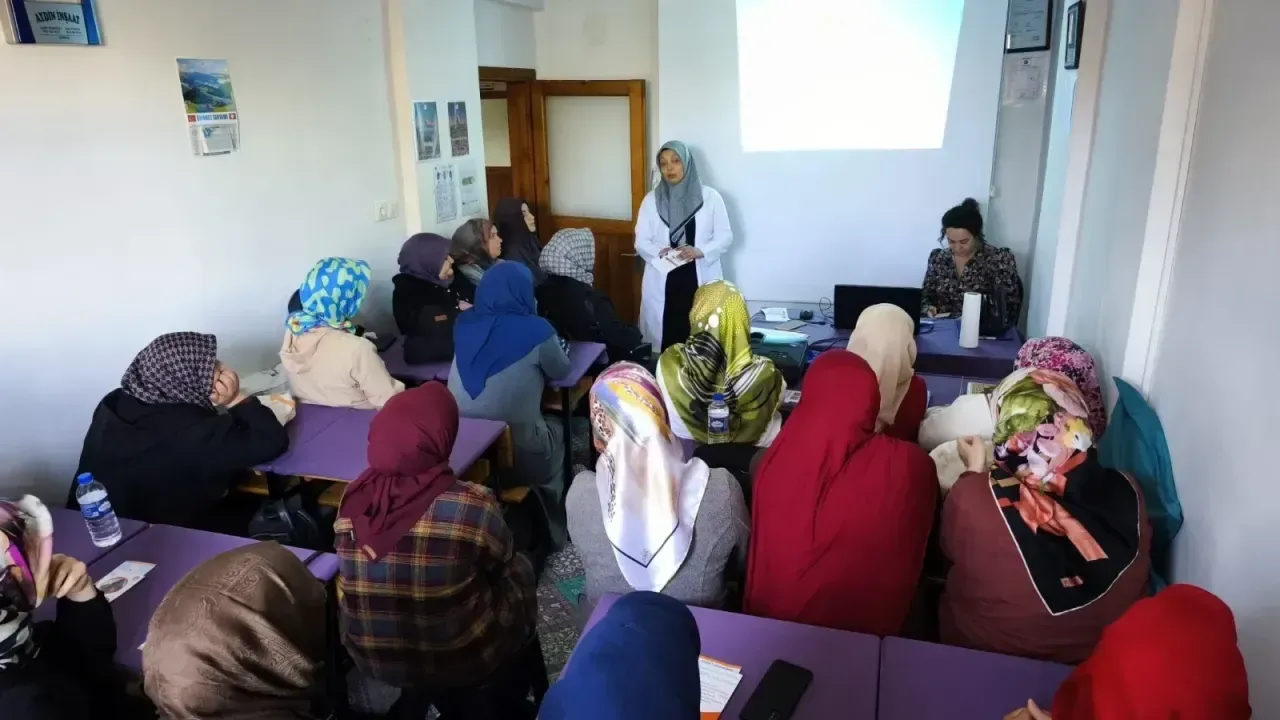 Giresun'da sağlık ve farkındalık semineri