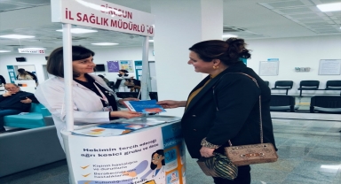 Giresun'da vatandaşlar akılcı ilaç kullanımı konusunda bilgilendirildi