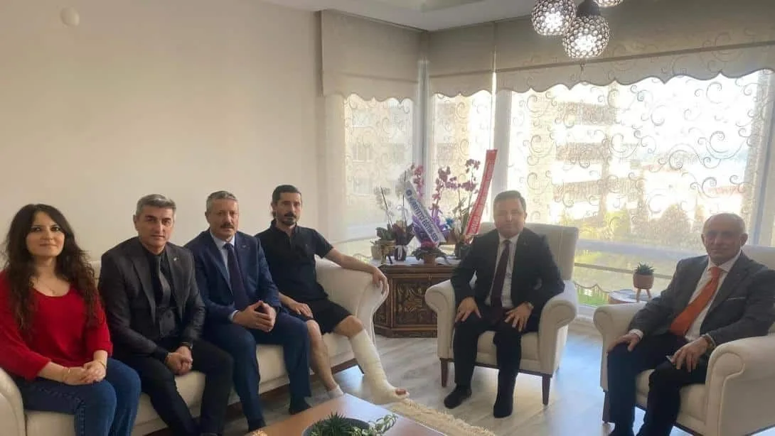 İl Millî Eğitim Müdürü Tokgöz, Tedavi Gören Öğretmenleri Ziyaret Etti