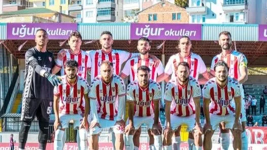 Kırmızı Şimşekler Zorlu Amasya Deplasmanında Puan Arıyor