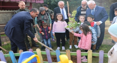 Of'ta Milli Ağaçlandırma Günü kapsamında fidan dikildi
