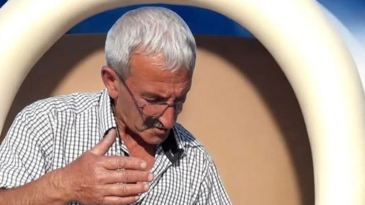 Otomobilin çarptığı bisiklet sürücüsü öldü