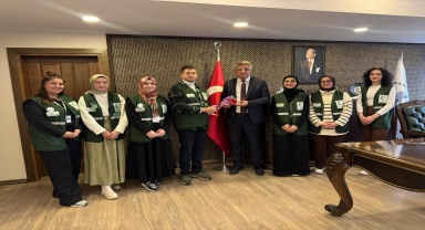 Samsun'da Yeşilay 24 Kasım Öğretmenler Günü ziyareti düzenledi