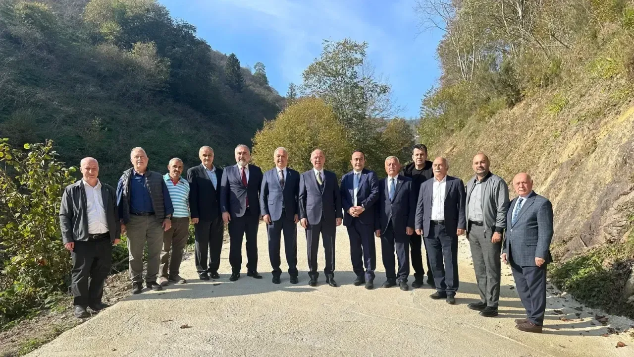 Vali ve Milletvekili, Merkez'deki O Yolu İnceledi