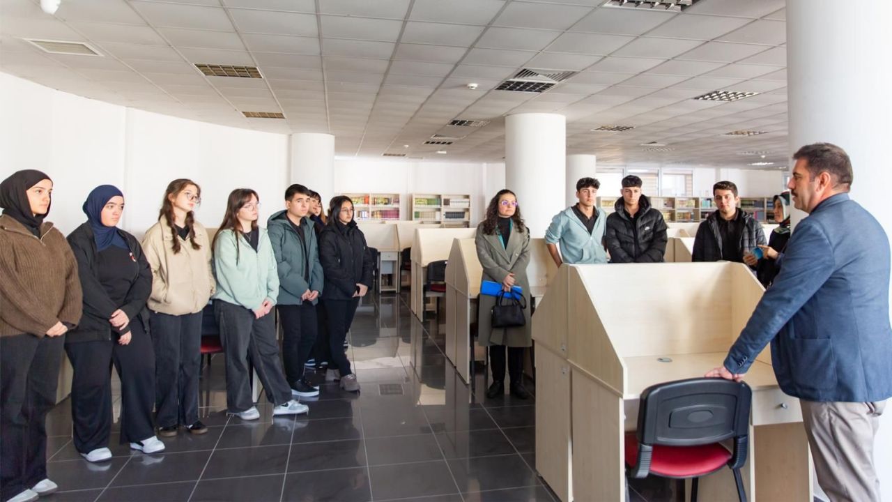 Giresun Göreleli öğrenciler üniversitesi kampüsünde