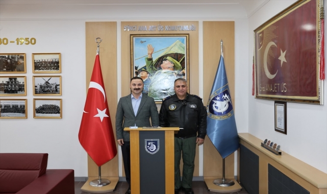 Havza Kaymakamı Ayvat'tan 5. Ana Jet Üs Komutanlığına taziye ziyareti