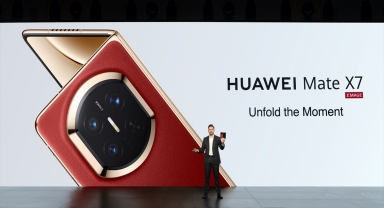Huawei Dubai'de yeni nesil amiral gemisi cihazlarını tanıttı