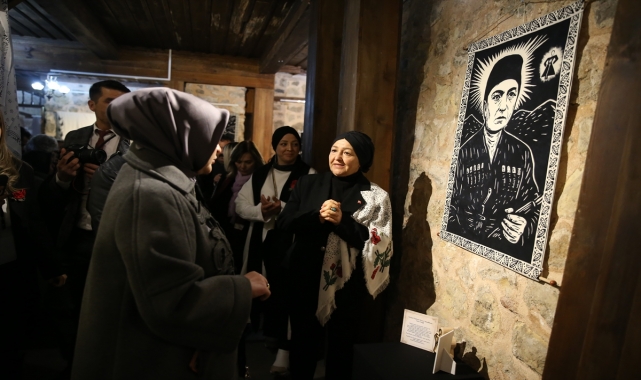 Kastamonu'da ilk kadın mitinginin 106. yılında defile, sergi ve konferans düzenlendi