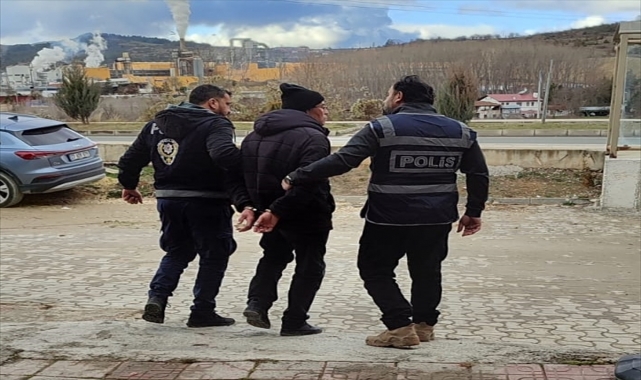 Kastamonu'da okul müdür yardımcısını darbeden kişi tutuklandı