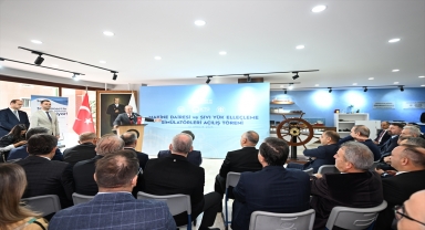 KTÜ'de Gemi Makine Dairesi ve Sıvı Yük Elleçleme Simülatörleri hizmete girdi