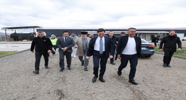 Tokat Belediye Başkanı Yazıcıoğlu, inşaatı devam eden Yeni Yeşil Küçük Sanayi Sitesi'ni ziyaret etti