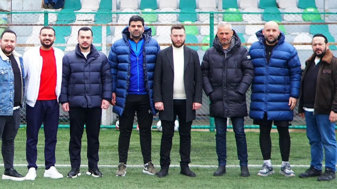 Batlamaspor’da Yönetimden Teknik Heyete Tam Destek