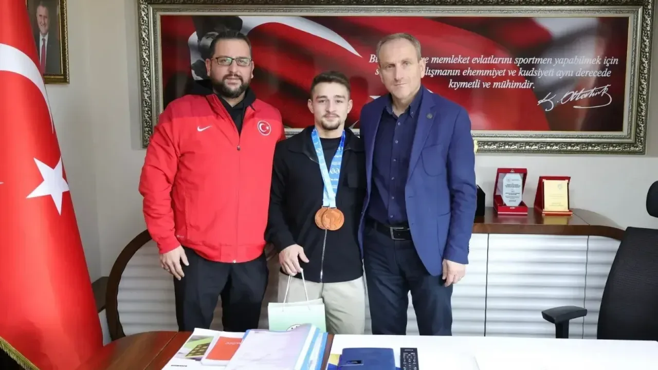 Halter Branşında Yükselen İvme Sürüyor