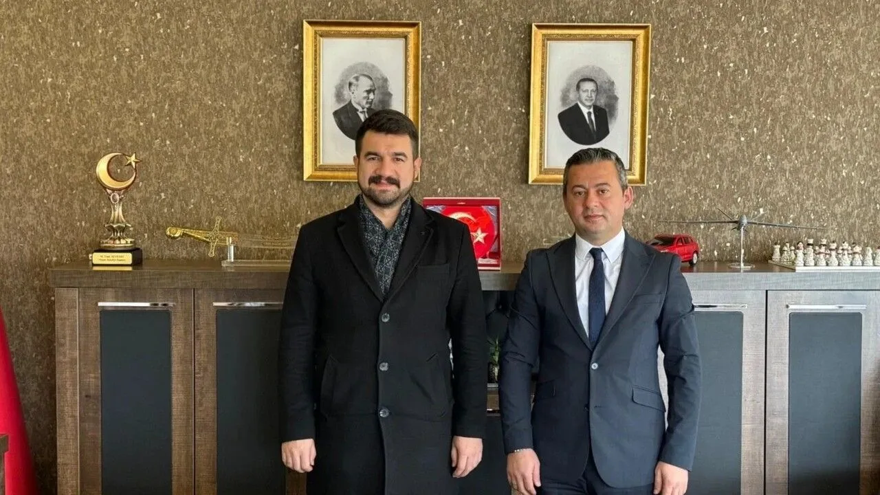 Piraziz Belediyesi’nde Yüzler Gülüyor: 3 Yıllık Maaş Protokolü Tamam