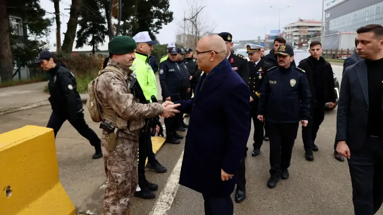 Vali Mustafa Koç’tan Arife Günü Saha Mesaisi: