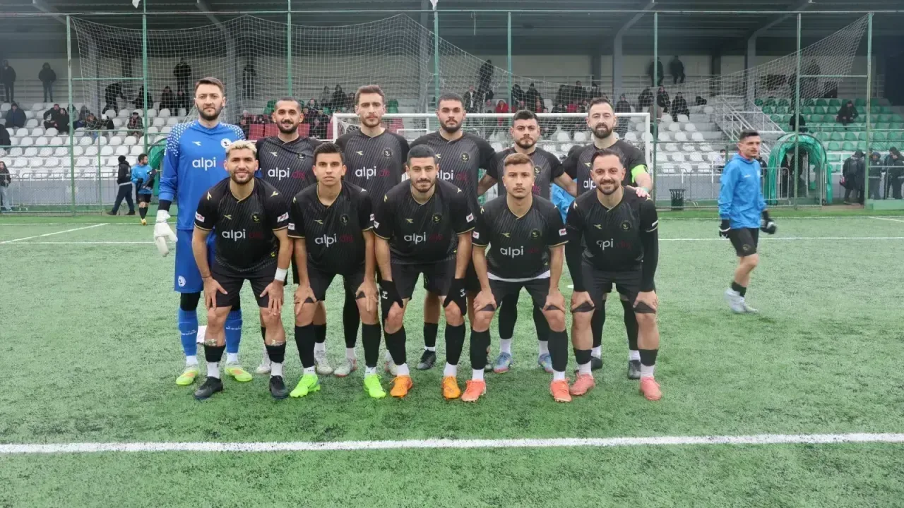 Yeniyolspor Sahasında Maçka’ya Diş Geçiremedi! Son Dakikalarda Yıkıldı...