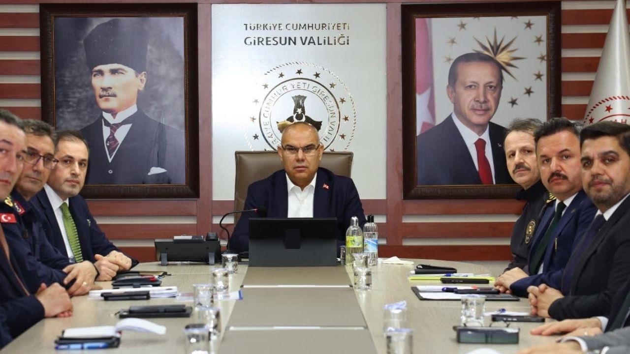 Giresun'da Kritik Toplantı! Okullarda Güvenlik Önlemleri Artırılıyor!